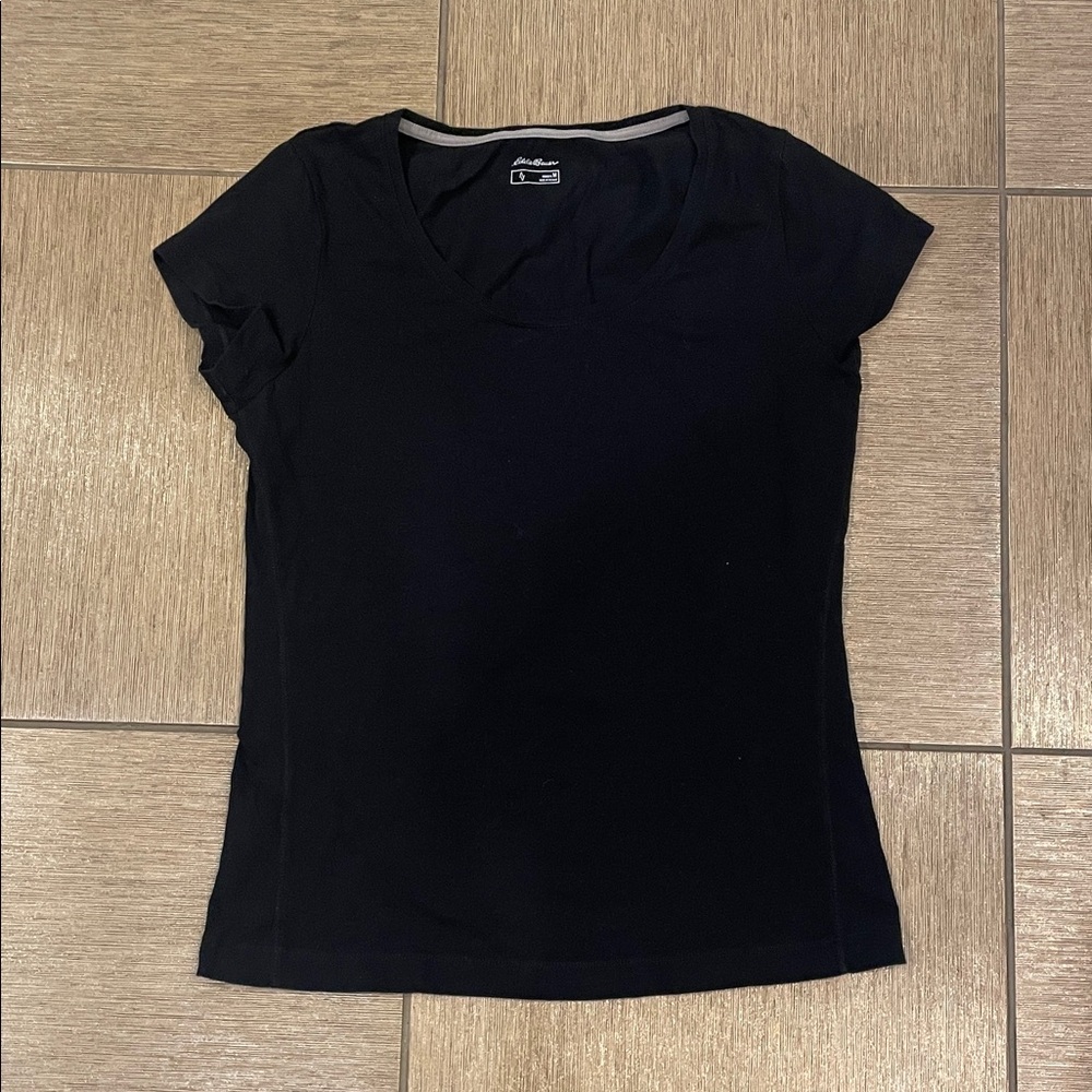 Black scoop neck Women's Top Eddie Bauer size M